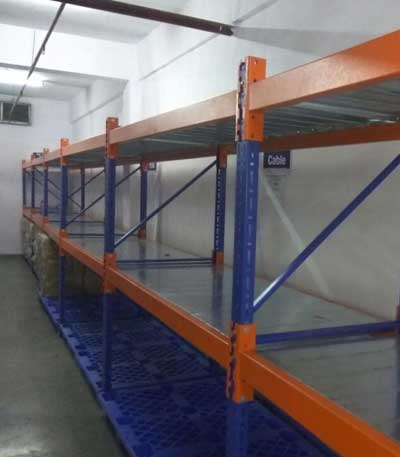 Heavy Duty Slotted Rack